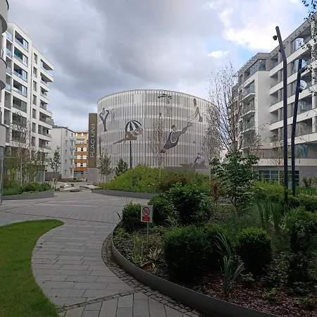 Maris - śródmieście - Klimatyzacja - Prywatny Parking Apartament *